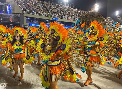 Dynamo Brasilian Festivaali: Kuohuvan Tanssienergian ja Samba-Rytmin Ilonpidolla!