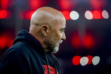 Sampaoli Seduces Helsinki With Samba Beats!